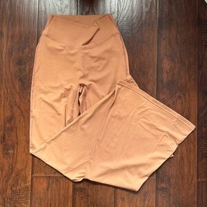 CLS sportswear High-Waisted Leggings